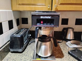 Bunn VP17 series commercial coffee maker