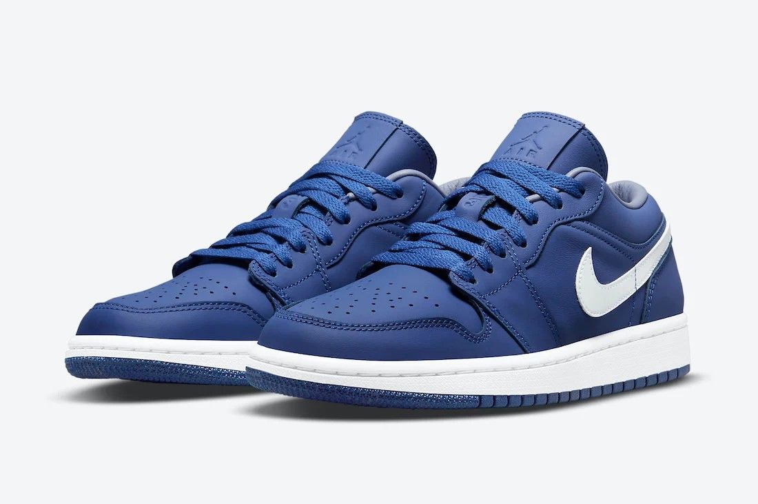 Air Jordan 1 Retro Low Royal blue