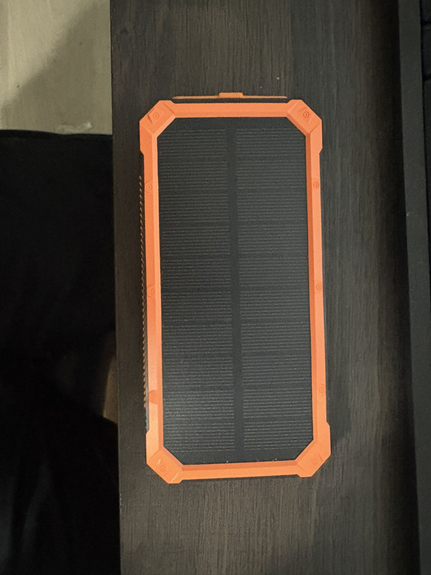 20000mAh Solar Wireless Power Bank, USB-C Fast Charge, Dual USB, Flashlight