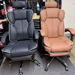 Office Chair with Footrest