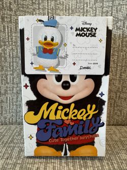 Pop Mart Disney Mickey Family Cute Together Keychain Series - Donald Duck