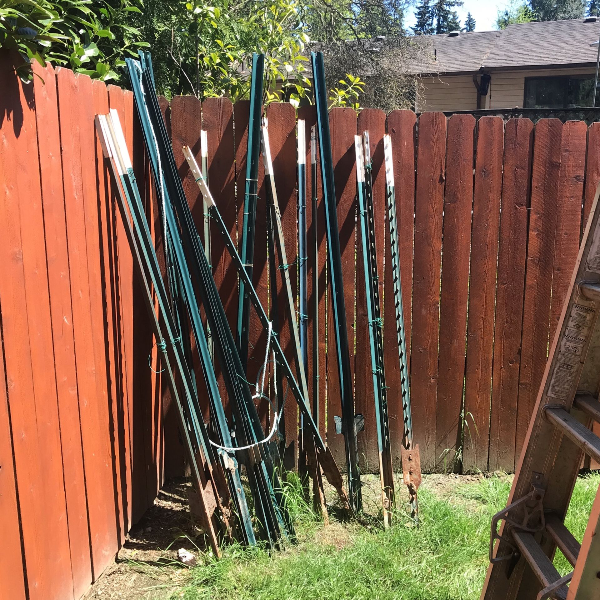 Metal Garden Stakes for Sale in Everett, WA OfferUp