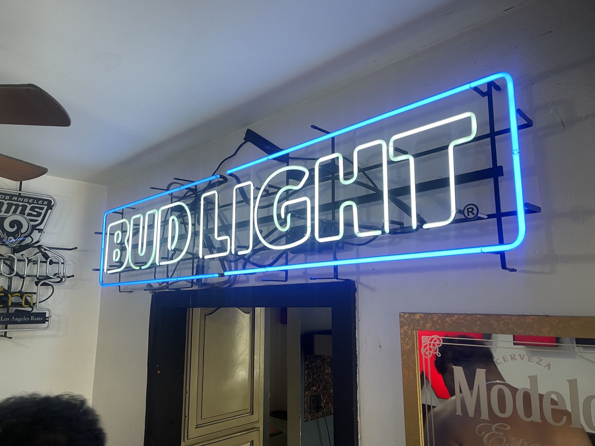 bud light neon sign 6X1 