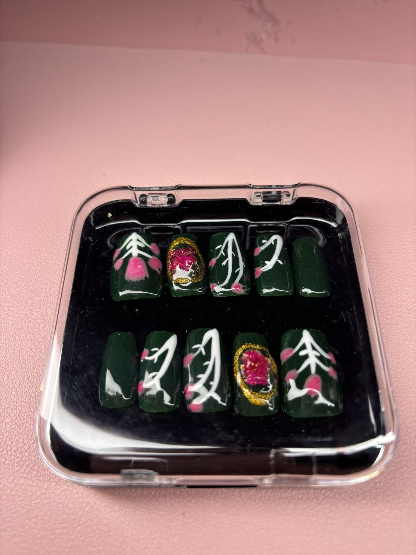 Press On Nails