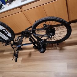 Ebike Battery 36V 10Ah Lithium Battery Ebike Battery Pack with 2A Fast Charger and BMS, USB Interface, LED Battery Indicator,Power Switch, Safety Lock
