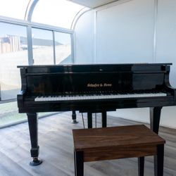 Schafer & Son Baby Grand Piano SS-510