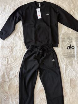 Brand New Alo Set 75$ ONLY Small-3XL