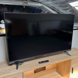 VIZIO 50-Inch TV