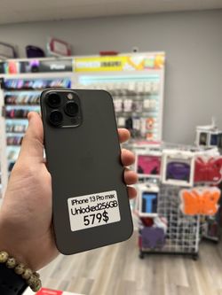 iPhone 13 Pro Max Unlocked 256GB + Free charger + With warranty