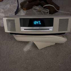 Bose AM-FM-CD Radio Player