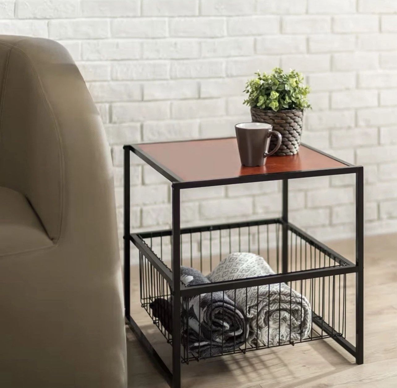 20" Side Table Square Sofa End Coffee Table with Storage Basket for Living Room