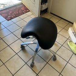 Small Chair 