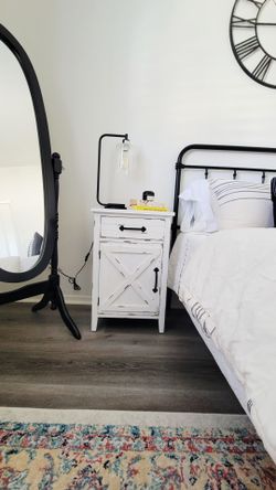 White Farm Style end table / nightstand