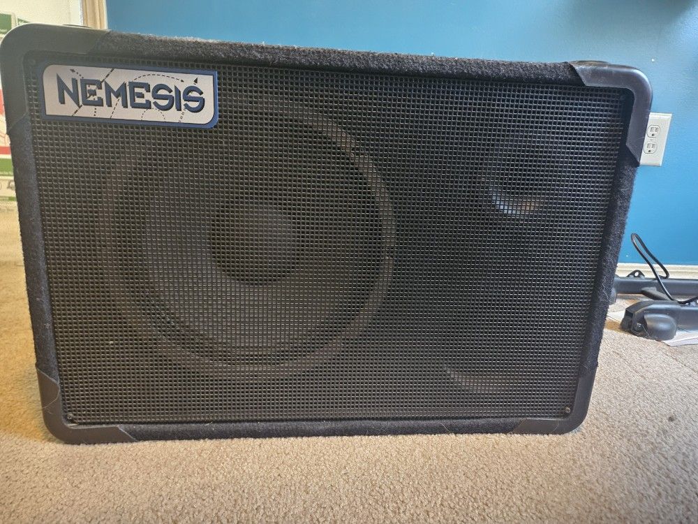 Eden Nemesis 12" NC 200w Bass Amp