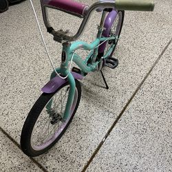 Schwinn 20” Girls Beach Cruiser Style Bike