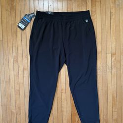 NWT KUHL Vantage Crop RG Inseam Women’s Black Lightweight Pants Sz. L
