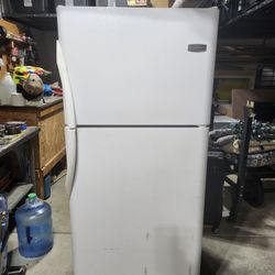 Frigidaire Fridge And Freezer