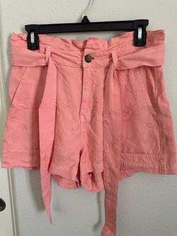 Guess (M) High waist shorts $5