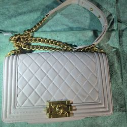 Channel Purse 