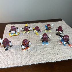California Raisins Figures Vintage Lot of 9 Figurine Toys 