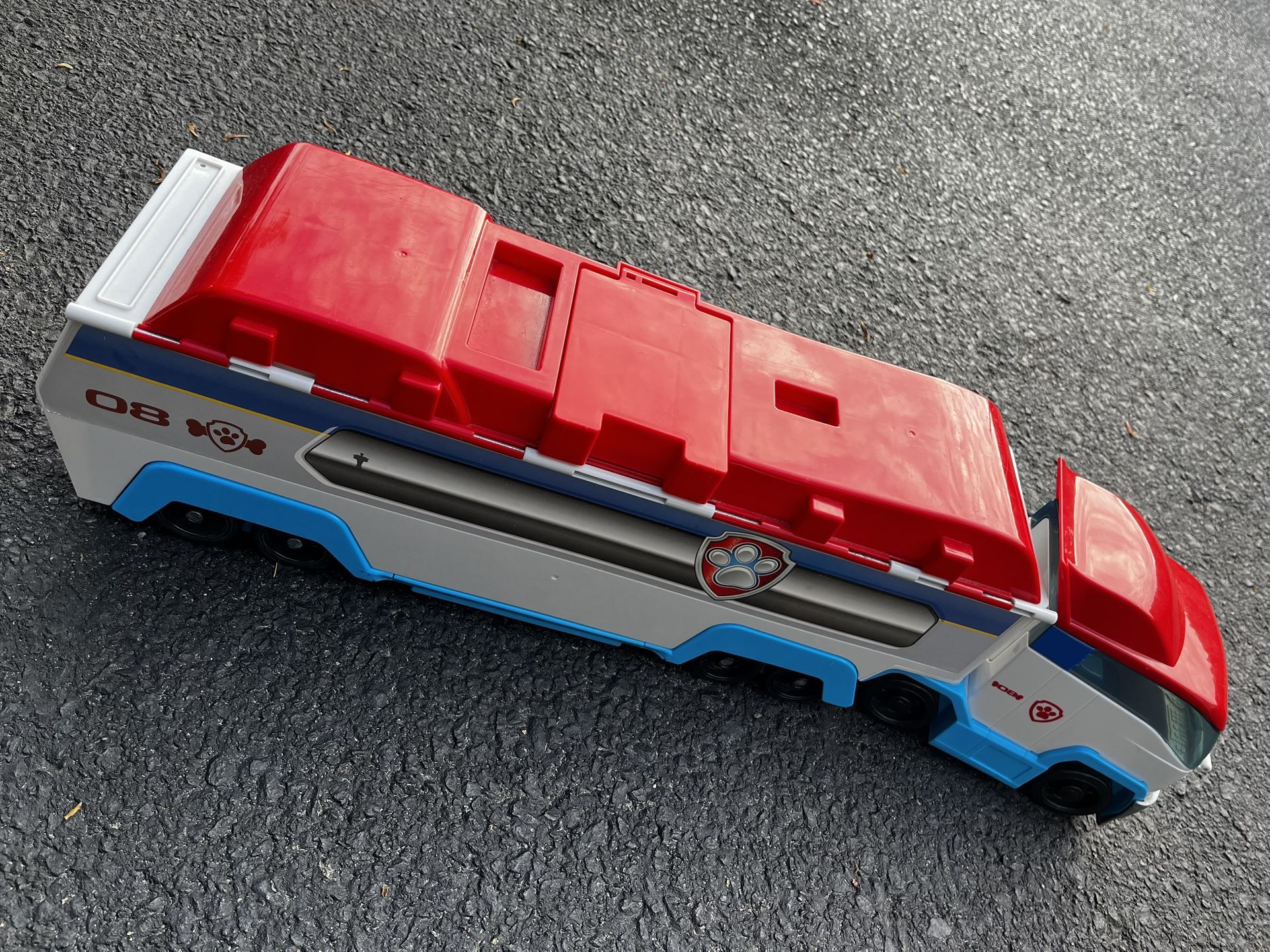 Paw Patrol - Paw Patroller Semi-Truck Hauler Rescue Transport Vehicle