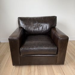 Crate & Barrel Axis 40” Leather Swivel Chair