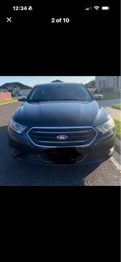 2015 Ford Taurus
