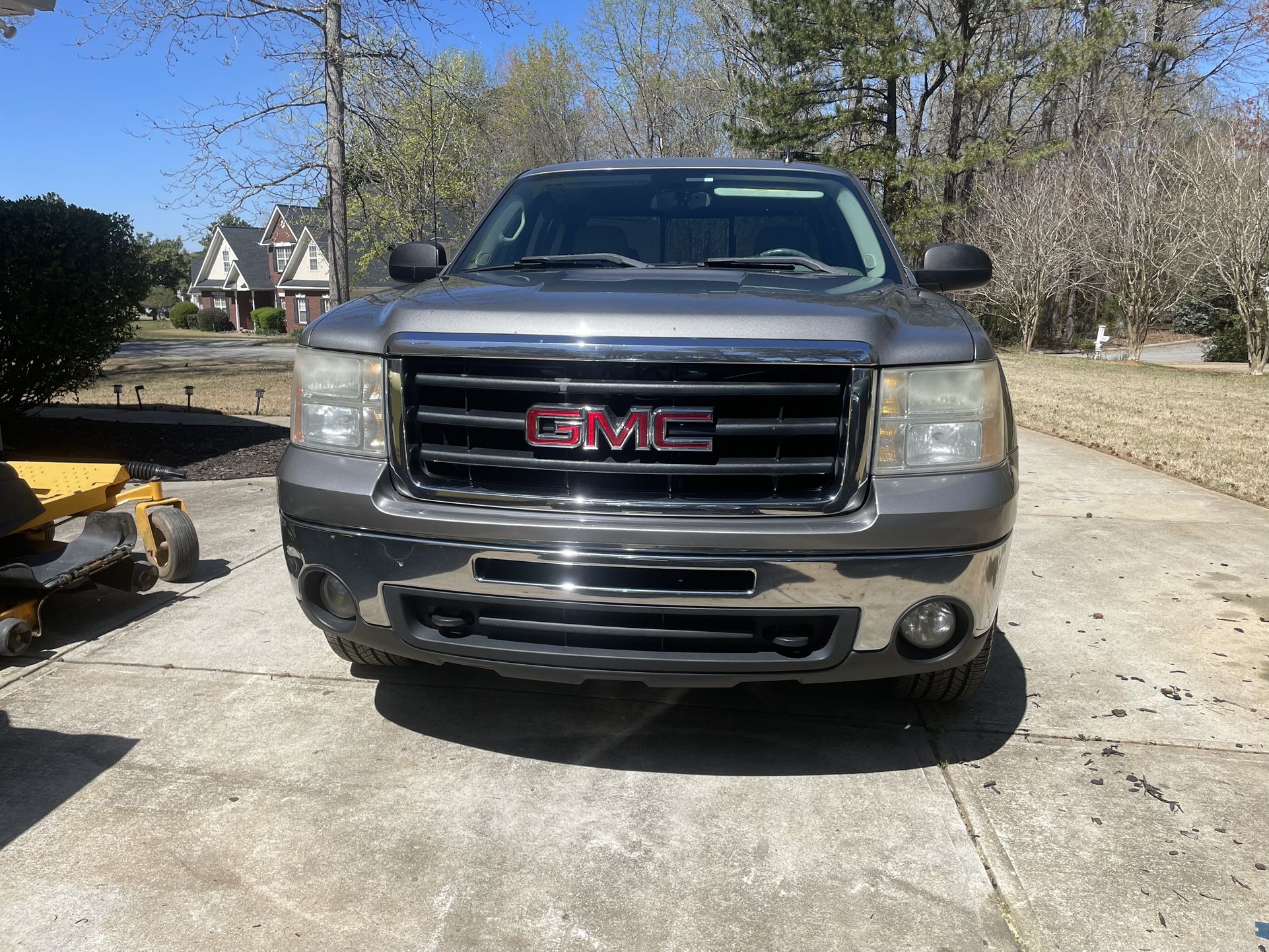 2009 GMC sierra Parts