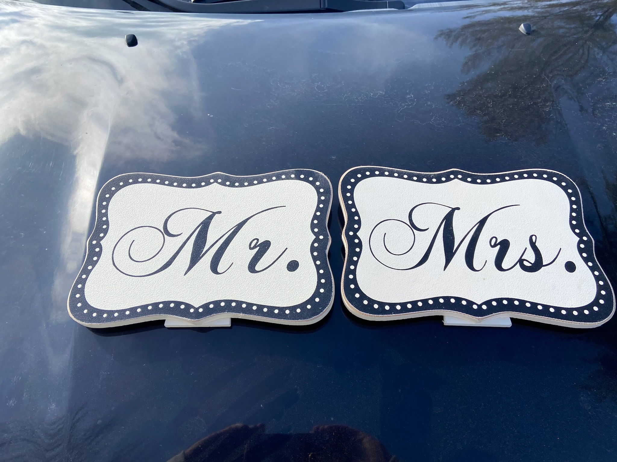 Mr and Mrs wooden stand up signs. Great for wedding decor