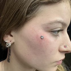 Piercings/jewelry