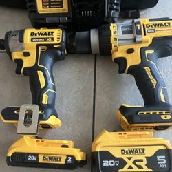 New Dewalt 20V Max 2 Tool Combo Kit 