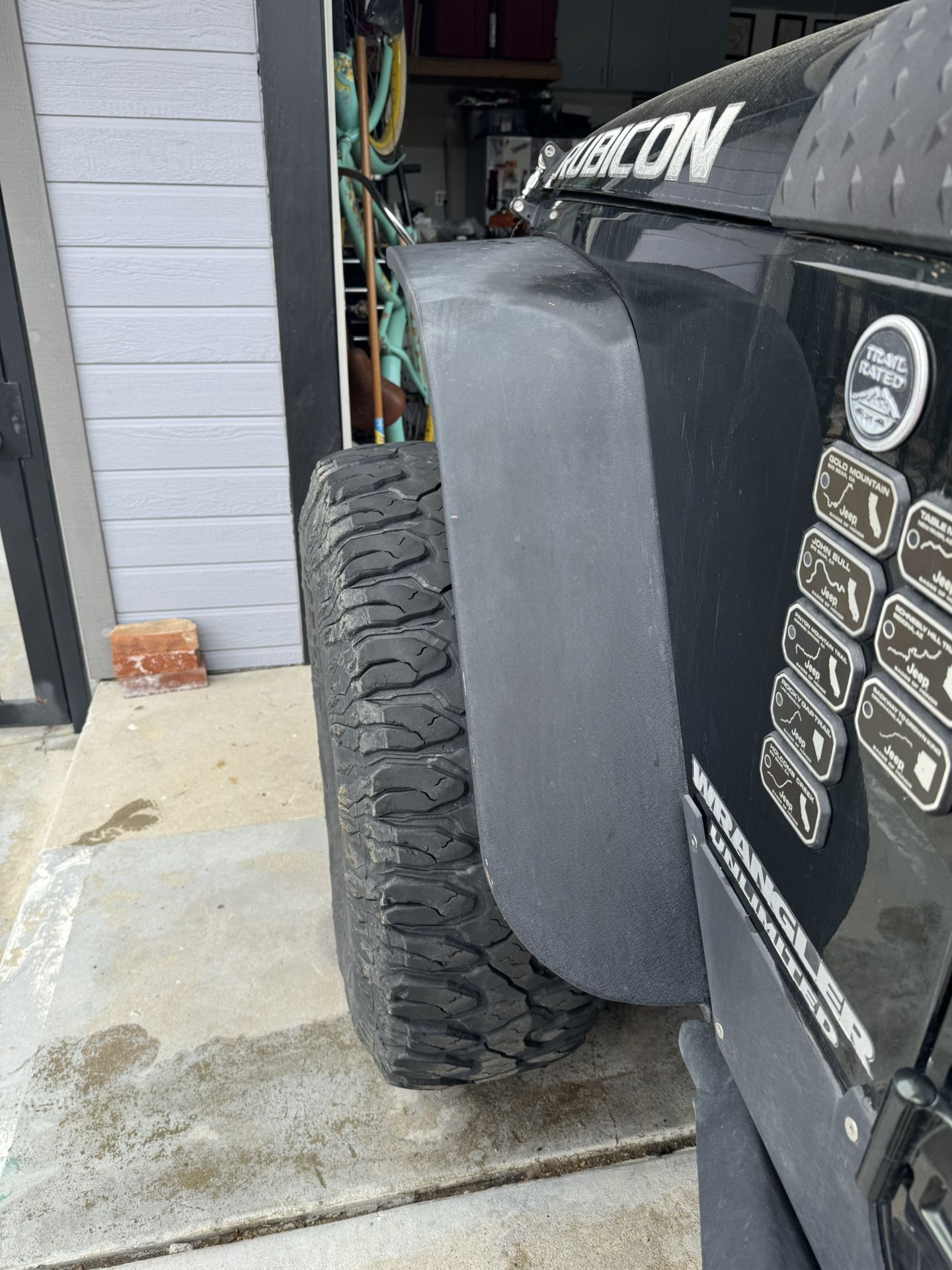 Jeep JKU Front Metal Fenders