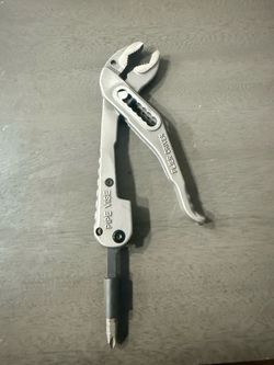 Pipe Vise Plier Driver
