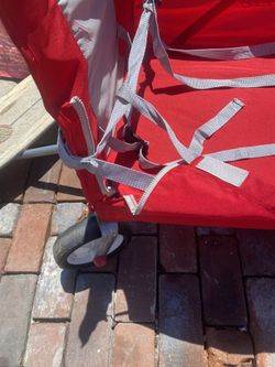 Broke. Zipper