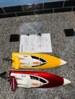 Feilun Vitality Ft007 2.4G High Speed Racing Rc Boat Set of Two, With Radios, Price is for both