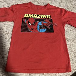 2 Boys T-shirts Spider-Man Size 8 
