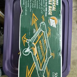 Universal Mobile Tool Base