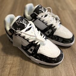 Lv Trainers