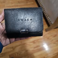 Coach Wallet. Small. Black