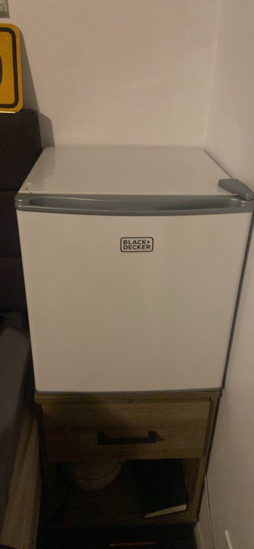 Black+Decker Mini Fridge