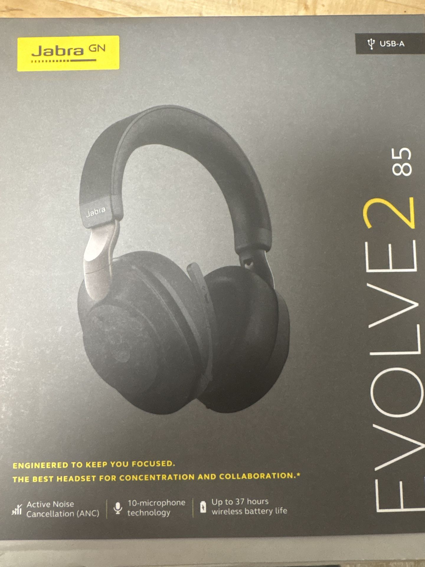 NEW JABRA Wireless Headphones