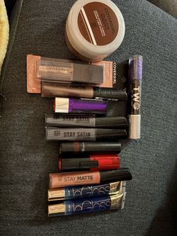 New makeup never used or open