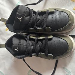 Green And Black Nikes