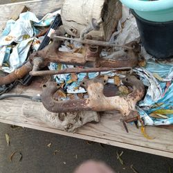 Exhaust Manifold For 350 Or 305 Chevy