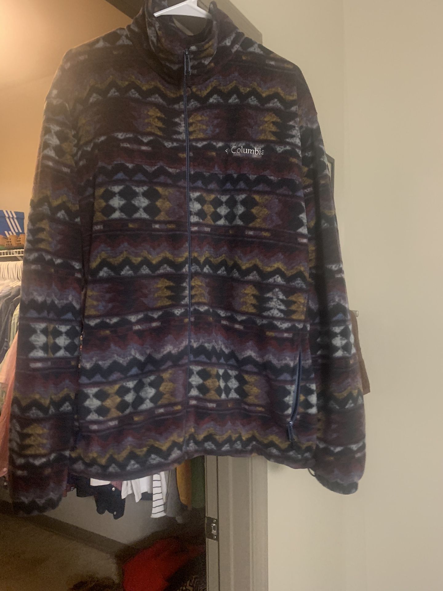 Rare Aztec Columbia Fleece $30