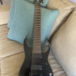 8 String Guitar