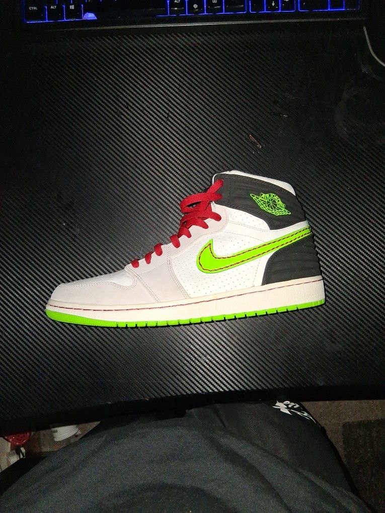 Air Jordan's Green And Red