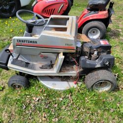 Craftsman 11hp 32" Riding Mower For Repair
