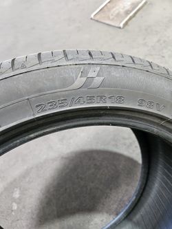 235/40r18