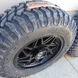 New 18X9 Gloss Black Gear Off Road Rims LT 275 70 18 Hercules M/T Tires 8X6.5 8X170 +18MM Offset 